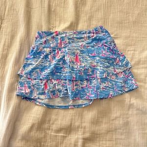 Lilly Pulitzer Luxletics skirt XS blue with bright pink sailboats